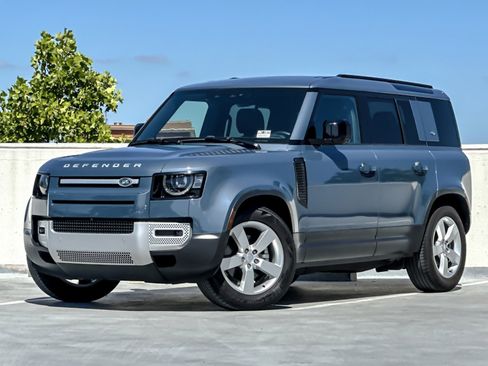 Used 2024 Land Rover Defender 110 S AWD/4WD image 1