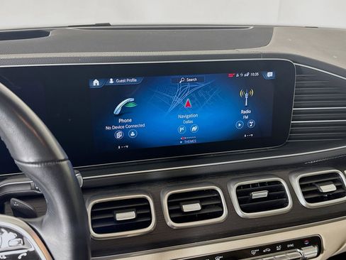 Used 2023 Mercedes-Benz GLS 450 4MATIC image 13