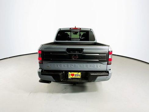 Certified 2025 Nissan Frontier Pro-X w/ Tow Package image 8