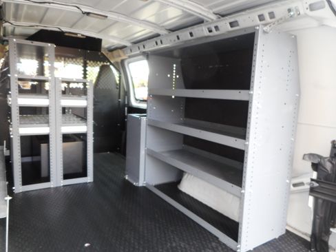 Used 2016 Chevrolet Express 2500 w/ Cold Climate Package RWD image 20