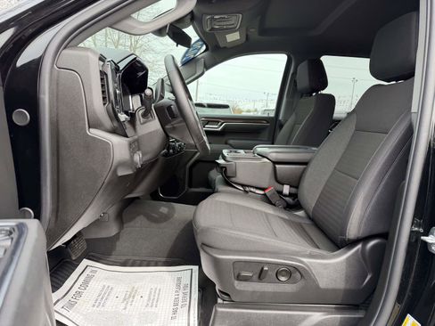 Certified 2026 Chevrolet Silverado 1500 RST image 8