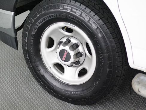 Used 2019 GMC Savana 2500 w/ Driver Convenience Package RWD image 37