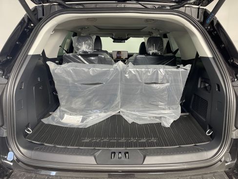 New 2026 Ford Explorer Active w/ Active Comfort Package AWD/4WD image 10