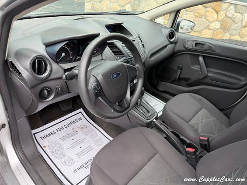 Used 2014 Ford Fiesta S FWD image 5