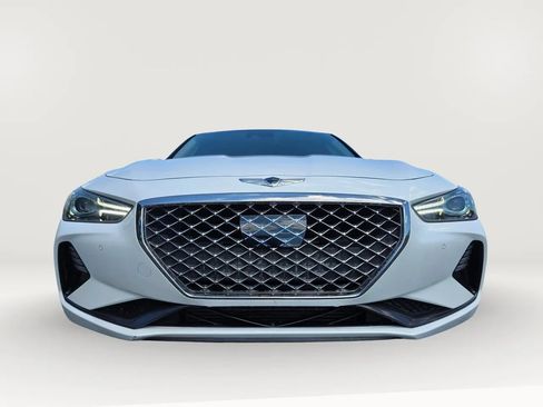 Used 2020 Genesis G70 2.0T w/ Elite Package AWD/4WD image 9