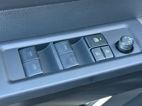 New 2026 Toyota Tundra SR5 image 12