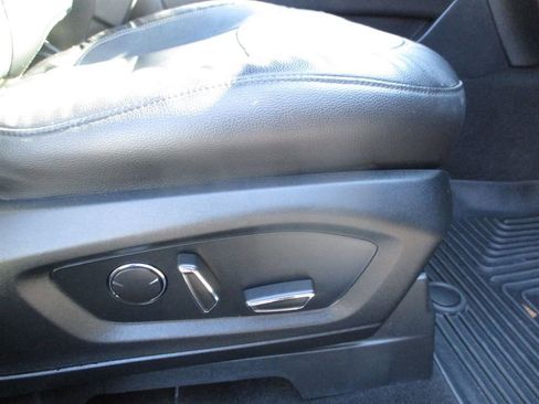 Used 2020 Ford Explorer Limited w/ Class III Trailer Tow Package image 9