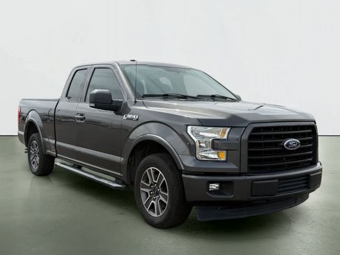 Used 2017 Ford F150 XLT w/ Equipment Group 301A Mid image 5