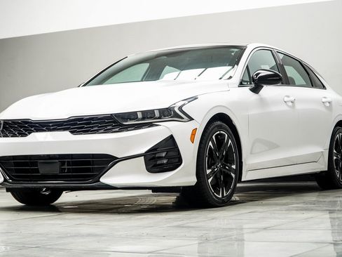 Used 2022 Kia K5 GT-Line w/ GT-Line Awd Premium Package image 8