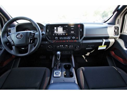New 2026 Nissan Frontier PRO-4X w/ Pro-4x Convenience Package image 9