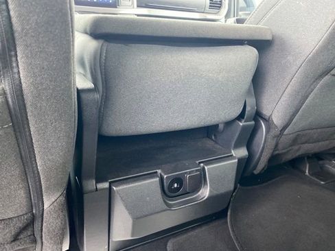 Used 2024 Ford F150 XLT image 19