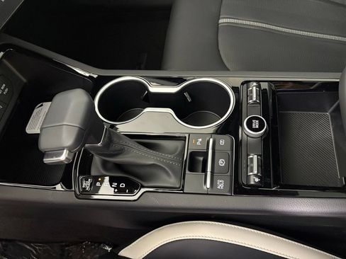 New 2026 Kia K5 GT-Line FWD image 32