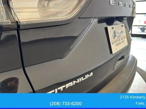 Used 2020 Ford Escape Titanium AWD/4WD image 43