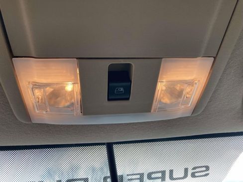 Used 2014 Ford F250 Lariat w/ Lariat Interior Package image 18