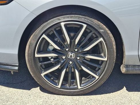 Used 2026 Honda Accord Touring image 9