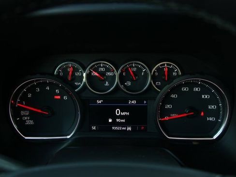 Used 2021 Chevrolet Tahoe LT w/ LT Signature Package image 18