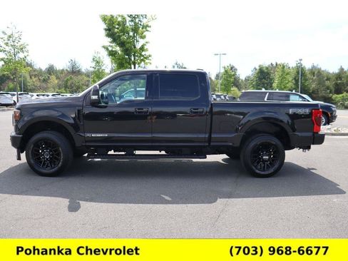 Used 2022 Ford F250 Lariat w/ Black Appearance Package AWD/4WD image 4
