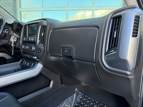 Used 2019 Chevrolet Silverado 2500 LTZ w/ Duramax Plus Package AWD/4WD image 19