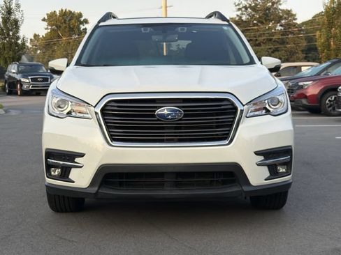 Used 2022 Subaru Ascent Limited w/ Technology Package AWD/4WD image 8