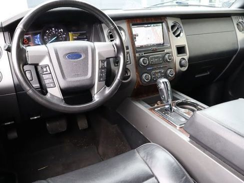 Used 2015 Ford Expedition EL Platinum RWD image 5