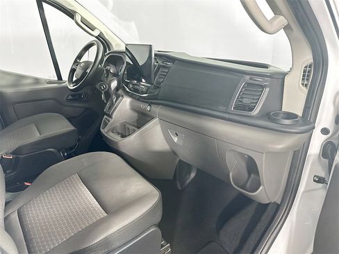Used 2023 Ford Transit 350 XLT image 30