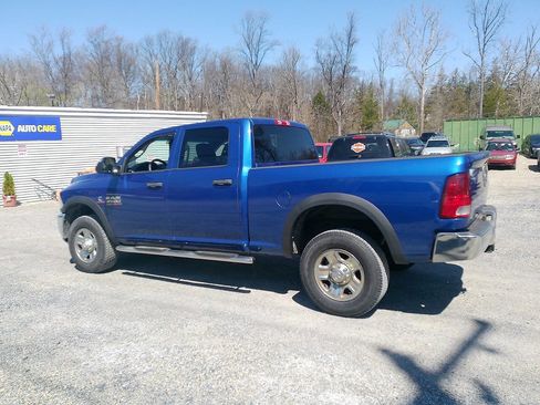 Used 2014 RAM 3500 Tradesman w/ Chrome Appearance Group image 9