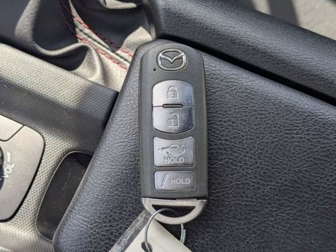 Used 2019 MAZDA MX-5 Miata RF Grand Touring RWD image 32