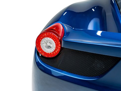 Used 2014 Ferrari 458 Italia Coupe RWD image 24