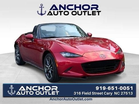 Used 2016 MAZDA MX-5 Miata Grand Touring RWD image 1