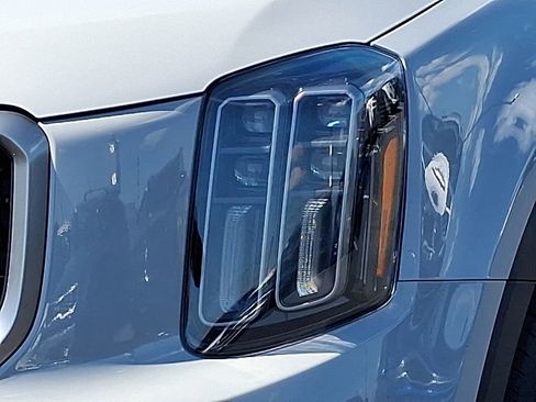 Certified 2023 Kia Telluride EX X-Line AWD/4WD image 9