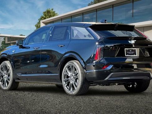 New 2026 Cadillac Optiq Sport 2 image 6