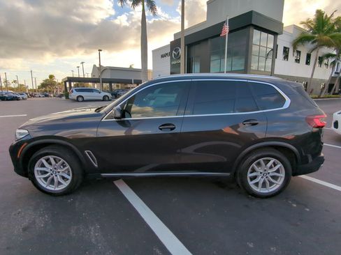 Used 2023 BMW X5 xDrive40i w/ Premium Package image 8