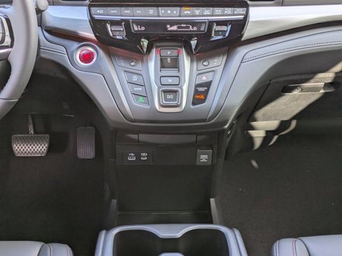 New 2026 Honda Odyssey Sport-L image 17