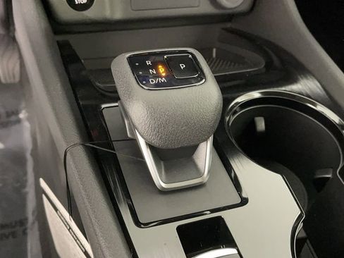 New 2025 Nissan Rogue SV image 18