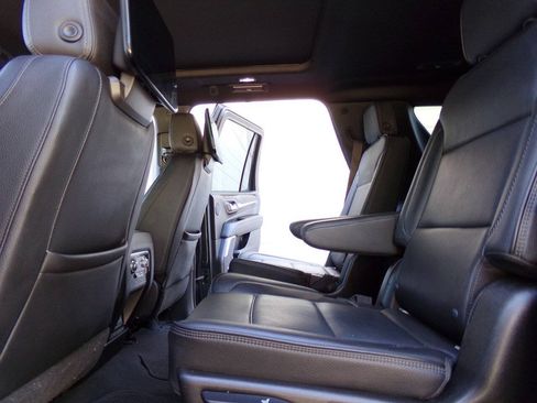 Used 2021 GMC Yukon Denali w/ Denali Ultimate Package AWD/4WD image 21