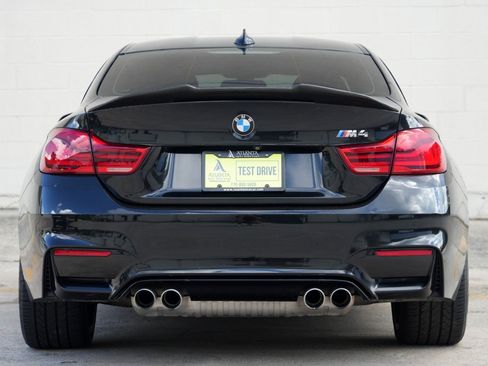 Used 2018 BMW M4 Coupe RWD image 11