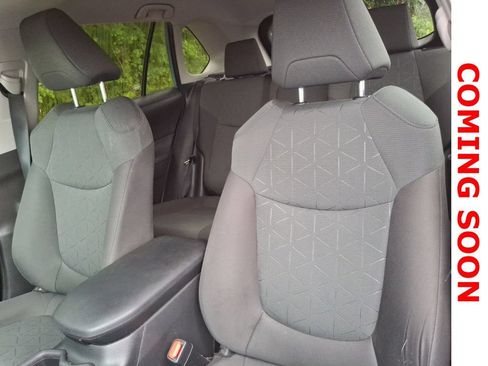 Used 2023 Toyota RAV4 AWD Hybrid image 11