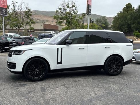 Used 2023 Land Rover Range Rover SE AWD/4WD image 12