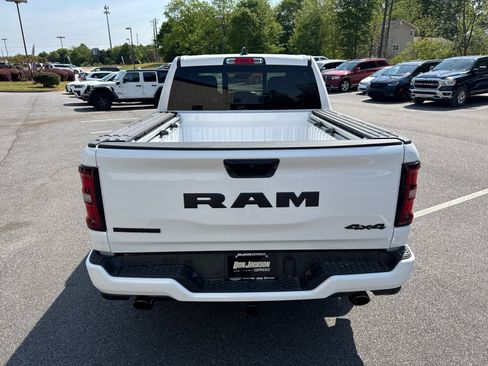 New 2026 RAM 1500 Big Horn AWD/4WD image 7