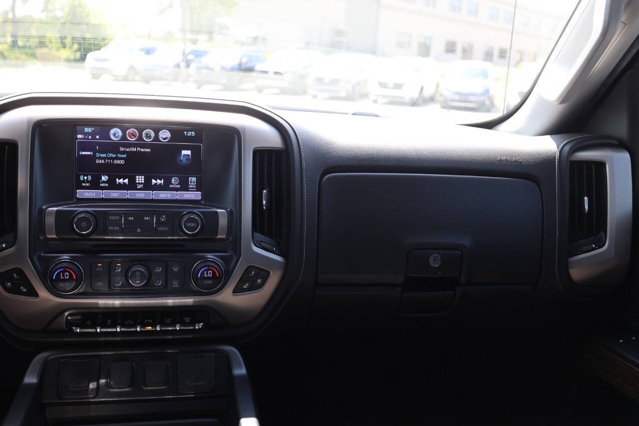 Used 2019 GMC Sierra 3500 Denali AWD/4WD image 24