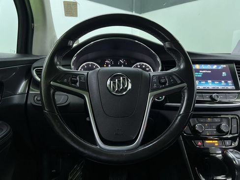 Used 2019 Buick Encore Preferred FWD image 19