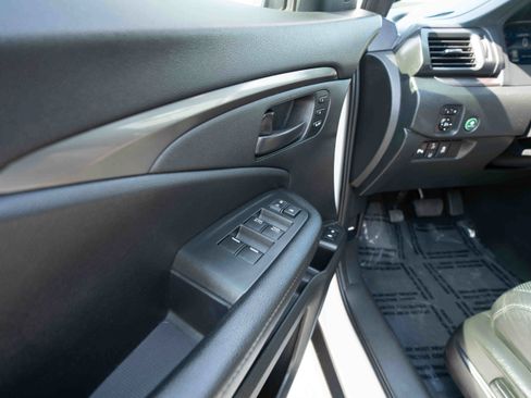 Used 2023 Honda Passport EX-L image 7