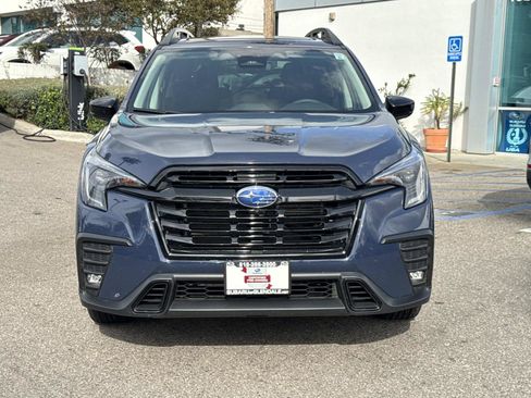 Certified 2025 Subaru Ascent Bronze Edition w/ Popular Package #2 image 2