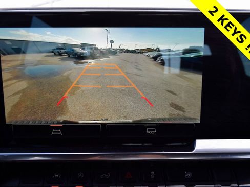 Used 2022 GMC Sierra 1500 SLT w/ SLT Convenience Package image 5