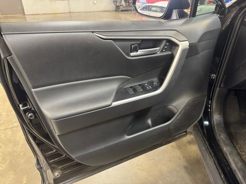 Used 2025 Toyota RAV4 XLE Premium w/ Weather Package AWD/4WD image 13