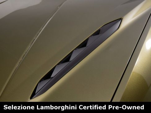 Used 2024 Lamborghini Urus S image 44