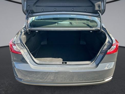 Used 2025 Toyota Camry LE FWD image 13