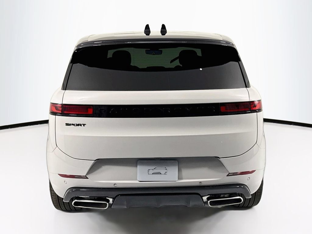 New 2026 Land Rover Range Rover Sport Dynamic SE AWD/4WD image 6