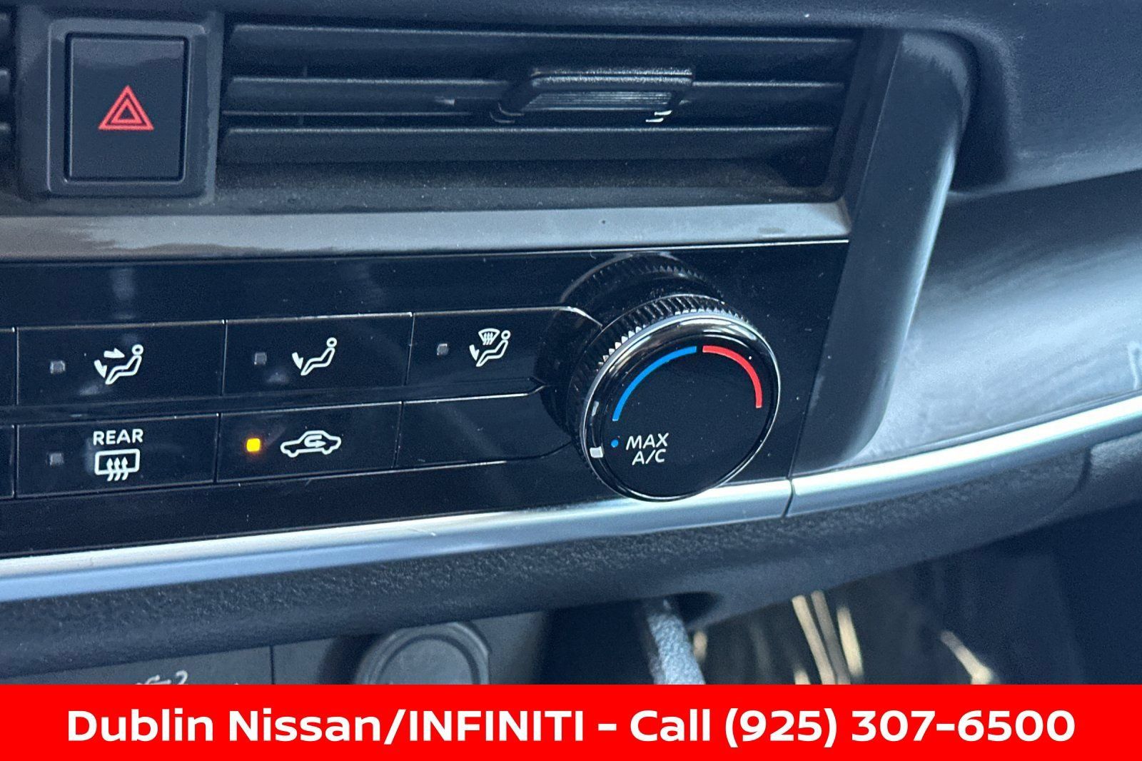Certified 2024 Nissan Rogue S FWD image 31