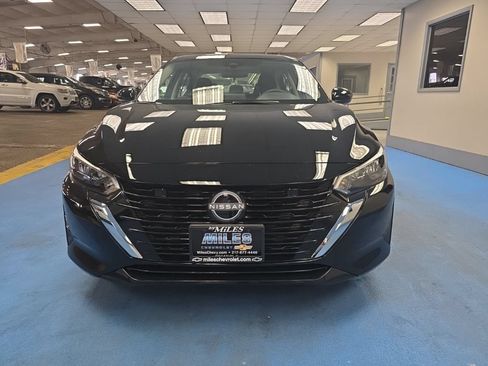 Used 2025 Nissan Sentra SV w/ All-Weather Package FWD image 17